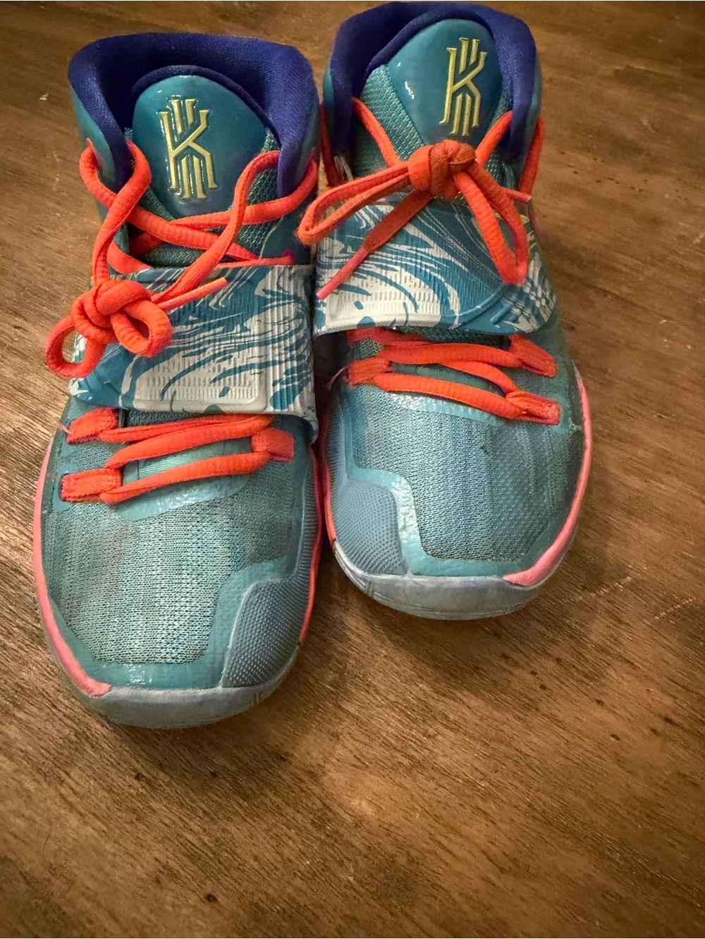 Nike™ ~ Kyrie 6 Pool (GS) Shoes ~ CZ4693-409 ~ Youth Sz 2Y